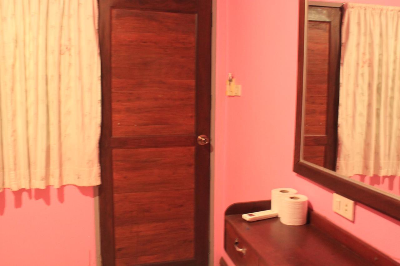 Baan Talay Guesthouse Haad Rin Exteriér fotografie